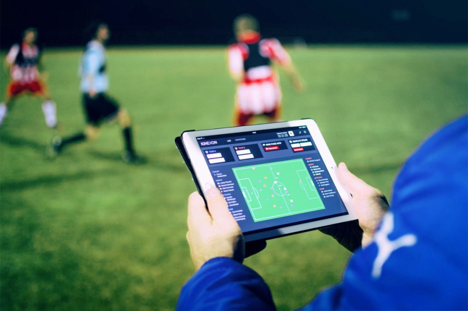 Performance staff monitoring athlete muscle strength data across a team using CP Trainer